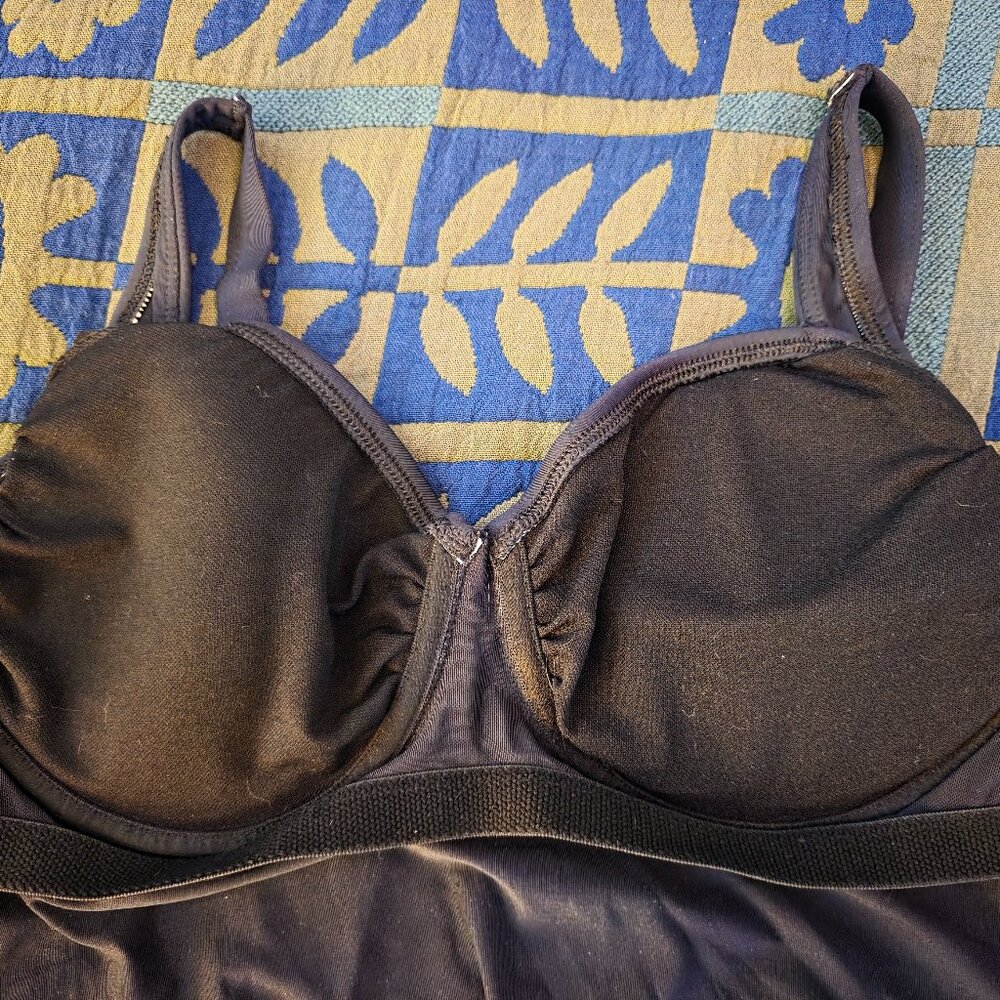 Title nine Black Women's Swim Tankini Top - Picture 5 of 9